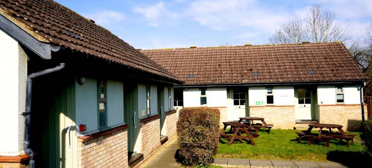 艾斯利普伍尔派克旅馆(The Woolpack Inn Islip)图片