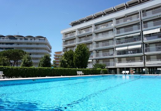 Welcoming Flat with Pool View Balcony Hotel Overview