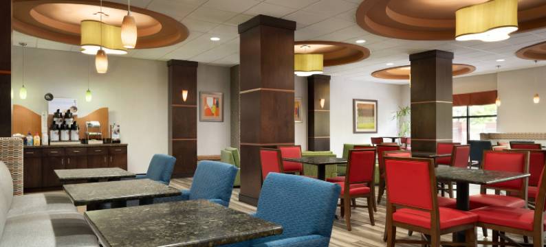智选假日套房酒店诺克斯维尔的克林顿(Holiday Inn Express & Suites KNOXVILLE-CLINTON by IHG)图片