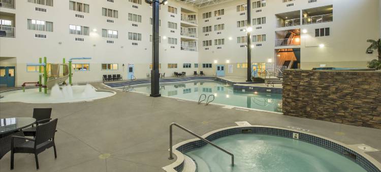 Holiday Inn 莱斯布里奇(Holiday Inn LETHBRIDGE by IHG)图片