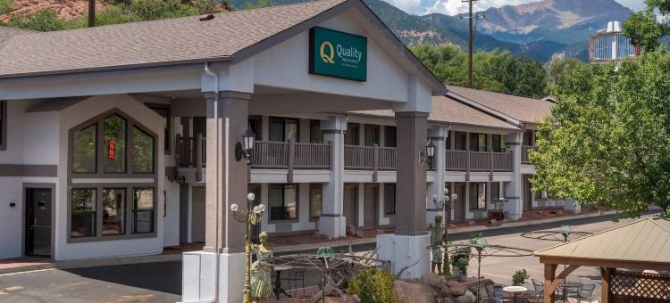 派克峰曼尼托温泉凯艺套房酒店(Quality Inn & Suites Manitou Springs at Pikes Peak)图片