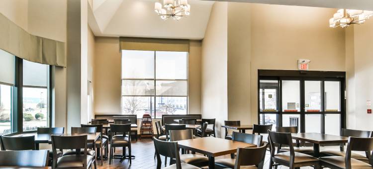 剑桥贝斯特韦斯特优质酒店(Best Western Plus Cambridge Hotel)图片