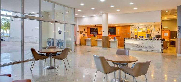 宜必思维多利亚坎布里海滩酒店(ibis Vitoria Praia de Camburi)图片