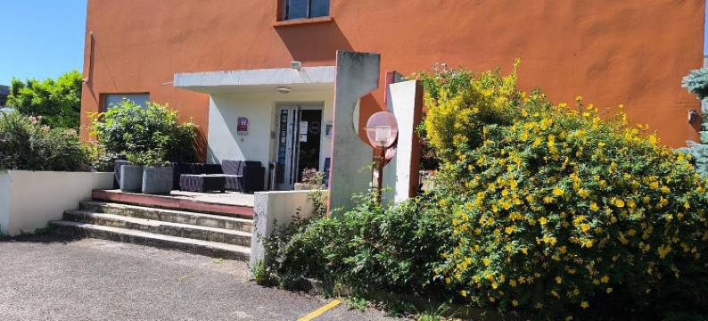 阿多尼斯里昂东酒店(Adonis Lyon Est Hôtel Artys)图片