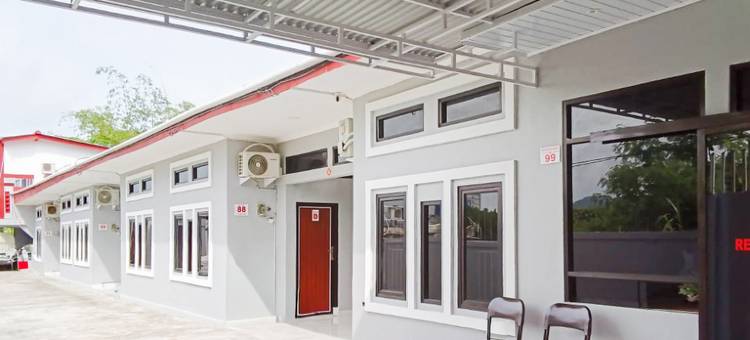 德帕蒂阿米尔机场红多兹酒店(RedDoorz near Bandara Depati Amir)图片