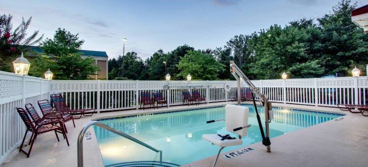 伍德斯托克舒适套房酒店- 亚特兰大北(Comfort Suites Woodstock - Atlanta North)图片