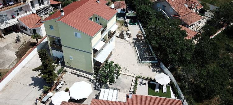伊沃那公寓酒店(Apartments Ivona)图片