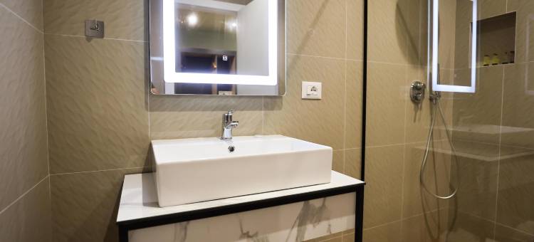 Best Western Plus The Met Tirana Hotel图片