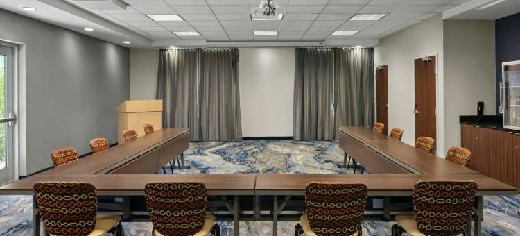 盐湖城米德维勒万枫套房酒店(Fairfield Inn & Suites Salt Lake City Midvale)图片