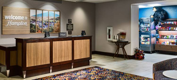 希尔顿欢朋酒店-加特林堡历史自然路径(Hampton Inn Gatlinburg Historic Nature Trail)图片