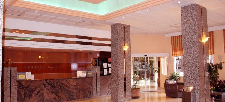 帕拉索尔花园酒店(Hotel Parasol by Dorobe)图片