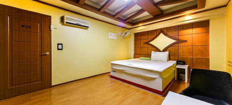 CC 汽车旅馆(CC Motel)图片