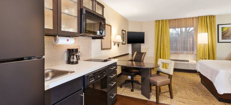 Candlewood Suites 亨特斯维尔湖诺曼区 by IHG(Candlewood Suites Huntersville-Lake Norman Area)图片