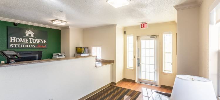 亚特兰大东北桃树角霍姆汤公寓(HomeTowne Studios Atlanta NE - Peachtree Corners)图片