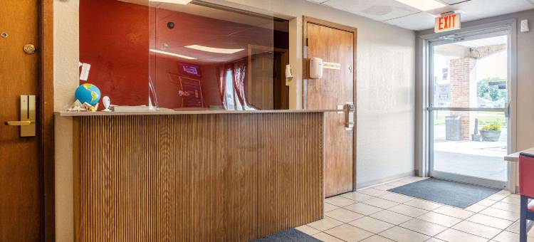 伊克诺套房旅馆(Econo Lodge Inn & Suites)图片