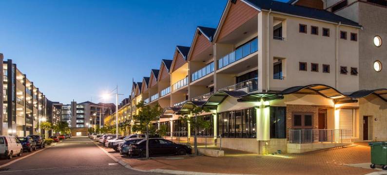 海豚码头公寓(Dolphin Quay Apartments)图片