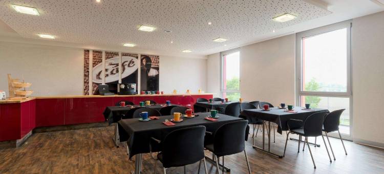 B&B酒店卢利三湖(B&B Hotel Lully 3 Lakes)图片