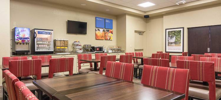 本顿维尔- 水晶桥舒适酒店(Comfort Inn Bentonville - Crystal Bridges)图片