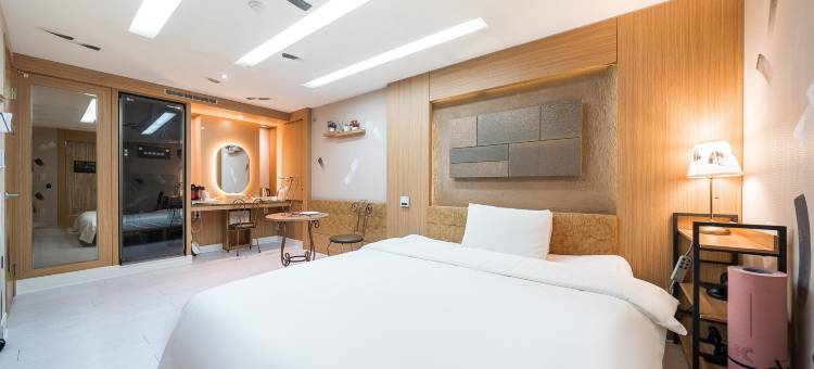 友善DH纳森斯酒店 明德鲁姆集团(Friendly DH Naissance Hotel by Mindrum Group)图片