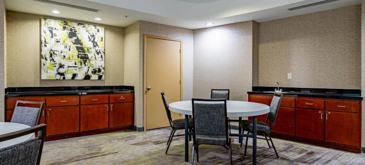 布朗维克万怡酒店(Courtyard by Marriott Brunswick)图片