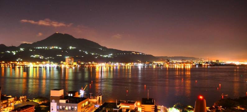 蓝色水岸淡水海景旅店图片