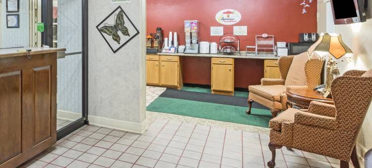 提夫顿温德姆速8酒店(Super 8 by Wyndham Tifton)图片