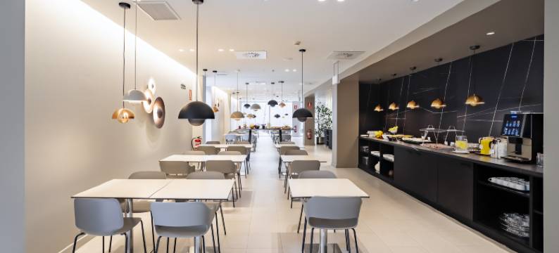 Holiday Inn Express 潘普洛纳(Holiday Inn Express PAMPLONA by IHG)图片