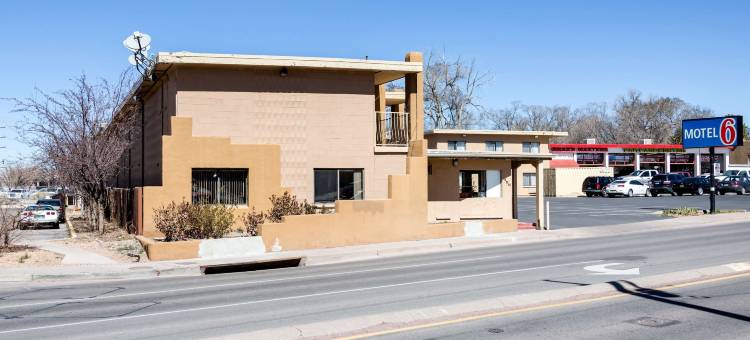 圣达菲广场城市商业区6号汽车旅馆(Motel 6 Santa Fe, NM - Downtown)图片