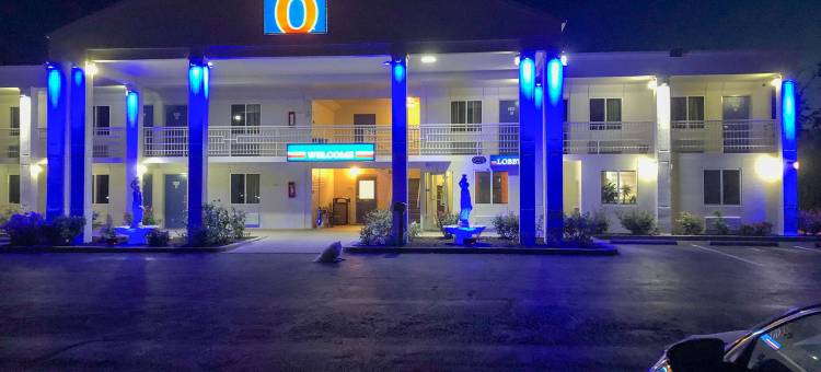 马丁斯堡6号汽车旅馆(Motel 6 Martinsburg, WV)图片