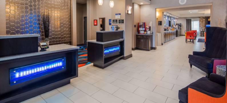 阿德莫尔贝斯特韦斯特优质套房酒店(Best Western Plus Ardmore Inn  Suites)图片