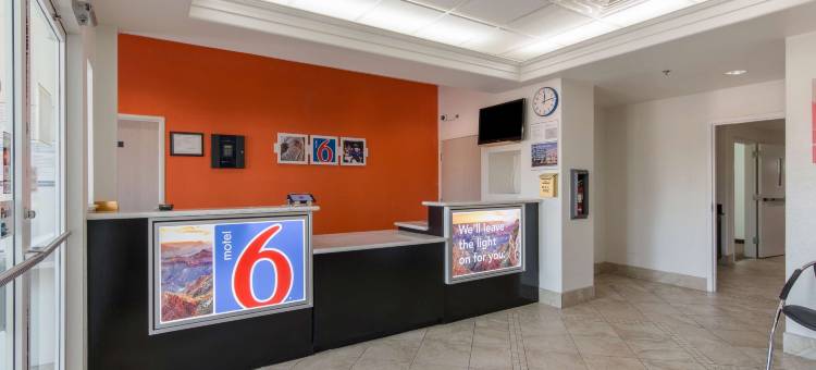 圣安东尼奥市区阿拉莫圆顶体育馆6号汽车旅馆(Motel 6-San Antonio, TX - Downtown - Alamo Dome)图片