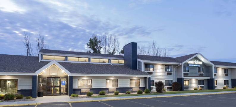 普罗瓦斯蒂文斯波恩特美吟温德姆酒店(AmericInn by Wyndham Plover Stevens Point)图片