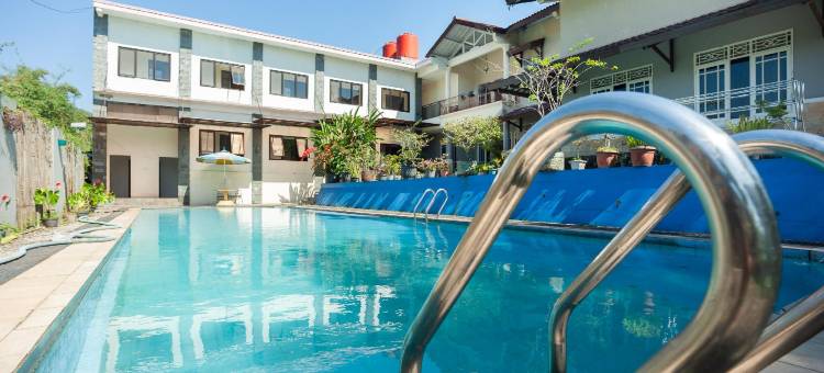 Urbanview Hotel Syariah Villa SM Cisarua Puncak by RedDoorz图片