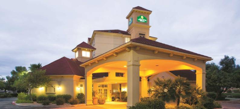 迈措沃迷信泉拉昆塔温德姆套房酒店(La Quinta Inn & Suites by Wyndham Mesa Superstition Springs)图片