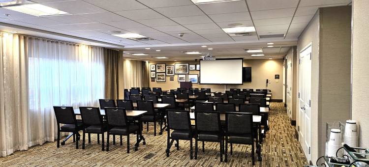 马凯特Staybridge套房酒店(Staybridge Suites Marquette)图片