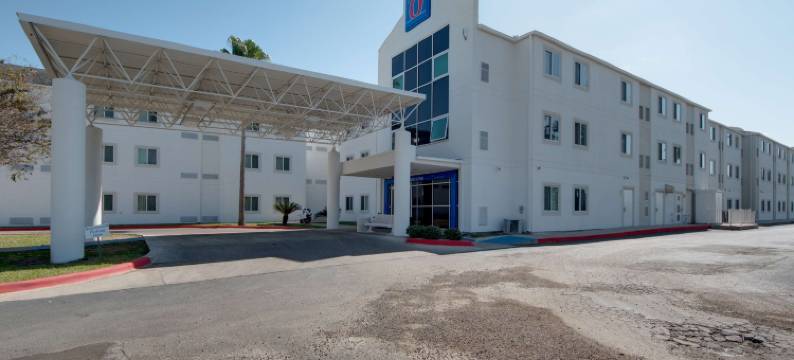 德克萨斯布朗斯维尔 6 号汽车旅馆(Motel 6 Brownsville, TX)图片
