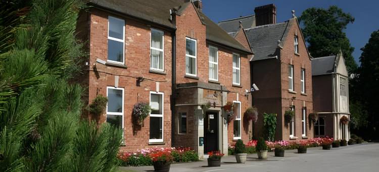 经典英国哈特雷庄园酒店(Cbh Hatherley Manor Hotel)图片