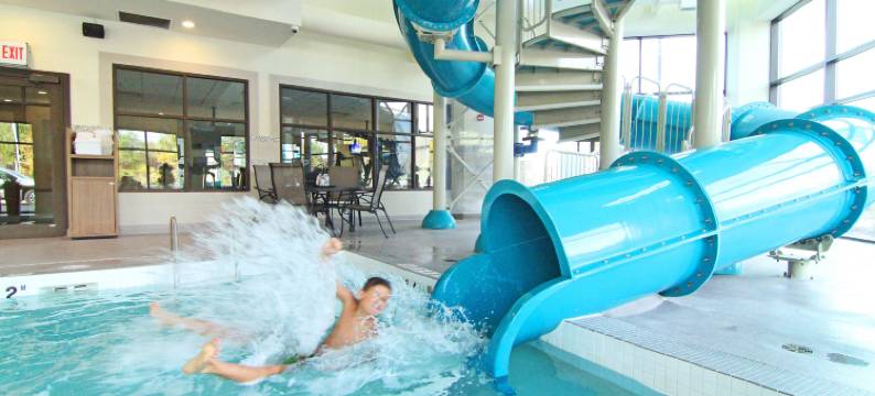 智选假日套房卡尔加里净重汽车旅馆村(Holiday Inn Express & Suites CALGARY NW - UNIVERSITY AREA by IHG)图片