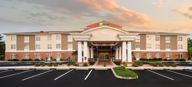 智选假日套房酒店春山(Holiday Inn Express & Suites Spring Hill)图片