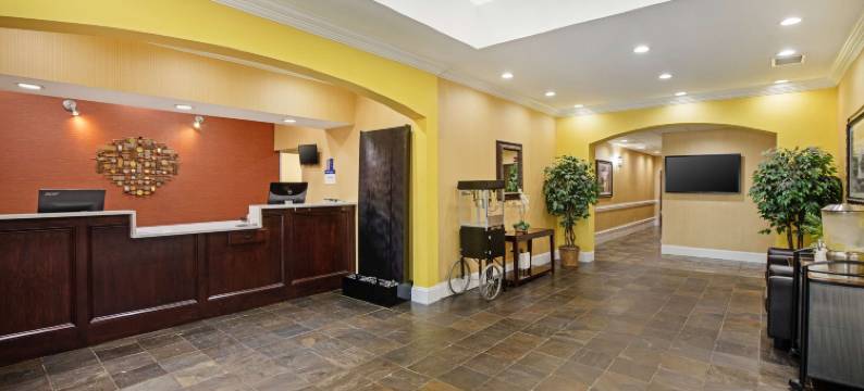 山麓贝斯特韦斯特优质套房酒店(Best Western Plus Greenville South)图片