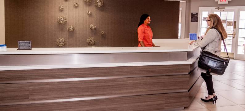 洛矶山Residence Inn 酒店(Residence Inn Rocky Mount)图片