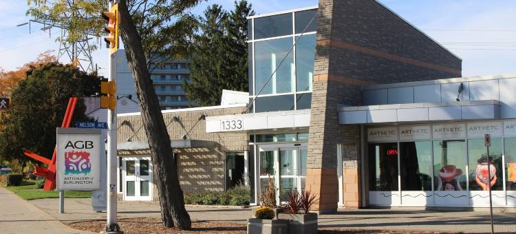 伯灵顿烛木套房酒店(Candlewood Suites Burlington Conference Centre)图片