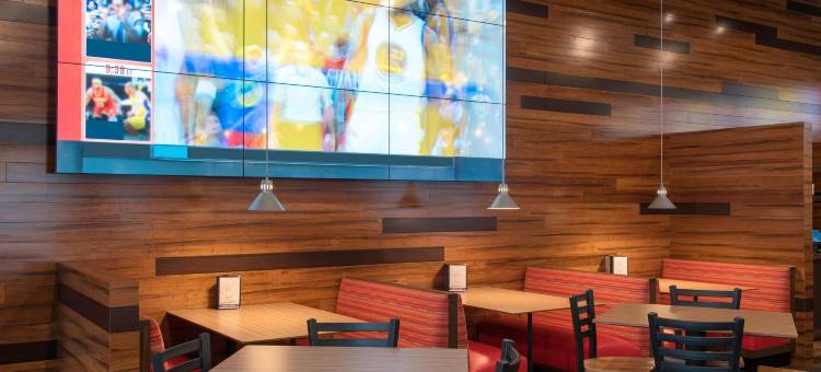 霍兰德市中心万怡酒店(Courtyard Holland Downtown)图片