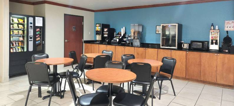 兰伯顿戴斯酒店(Days Inn by Wyndham Lumberton)图片