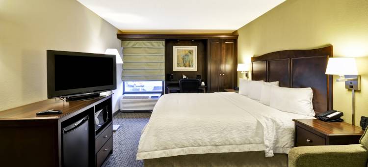 希尔顿欢朋酒店-堪萨斯城机场(Hampton Inn Kansas City-Airport)图片