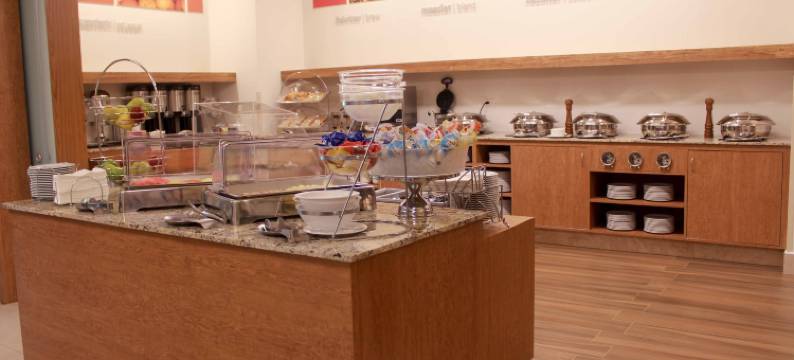 梅尼达希尔顿欢朋酒店(Hampton Inn by Hilton Merida)图片