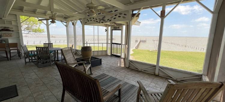 Baffin Bay Waterfront, Fishing图片