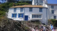 Stunning house right by the sea, spectacular far reaching sea views in Polperro - Country Houses
