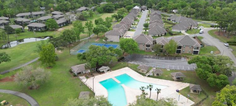 unFOREgettable 19th hole - steps from the Country Club, Golf & Pools - Pets OK!图片