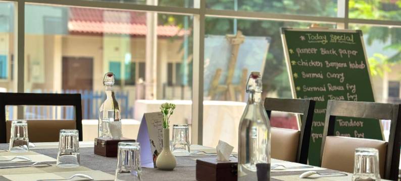 达波利萨德哈纳行政酒店(Hotel Sadhana Executive)图片